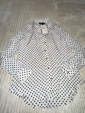 Zara White Button-Down Shirt with Black Polka Dots